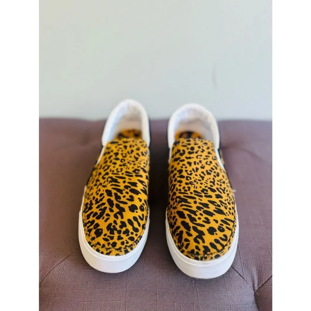 Nike Women’s Court Legacy Leopard Slip On Shoes!